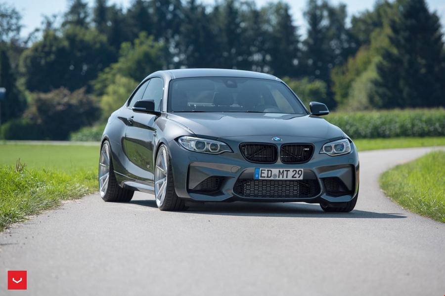  BMW M2 Coupe on Vossen Wheels (VFS1) 2016 года  (фото 11 из 28)